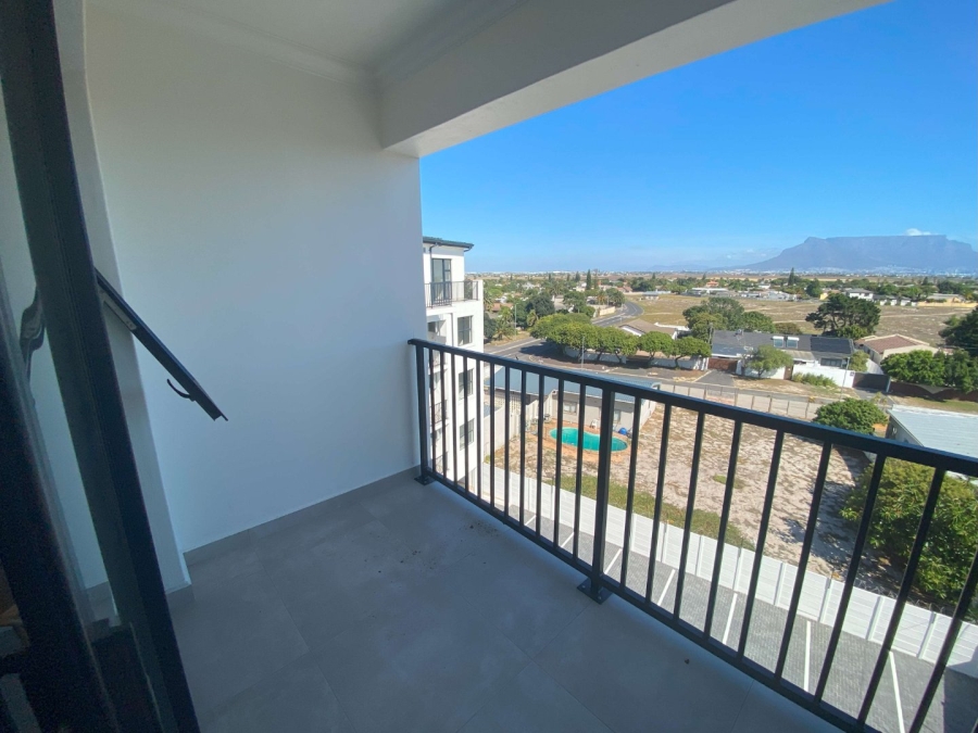 2 Bedroom Property for Sale in Table View Western Cape